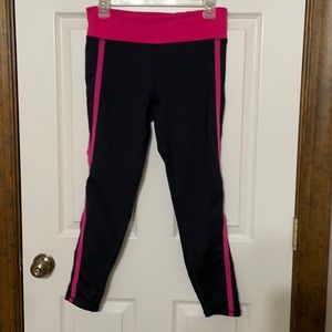 Everlast Pink Black Capri Leggings Sz. Medium